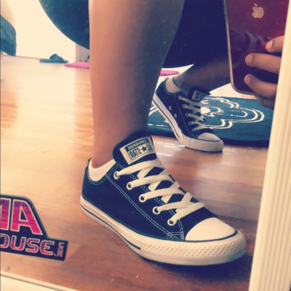 Converse ⭐️ - Picture 4 of 4